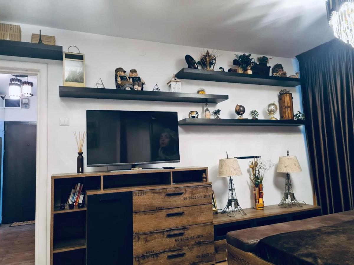 Liam Studio Бухарест Экстерьер фото